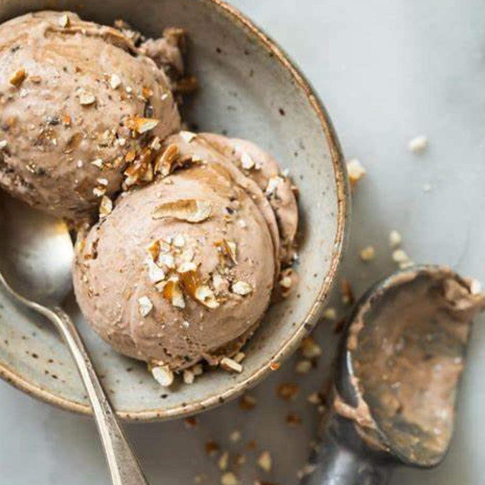 chocolate & yogurt_0000s_0001_z4704465565381_4c82e1b78f9274fa7231c2a96c990330