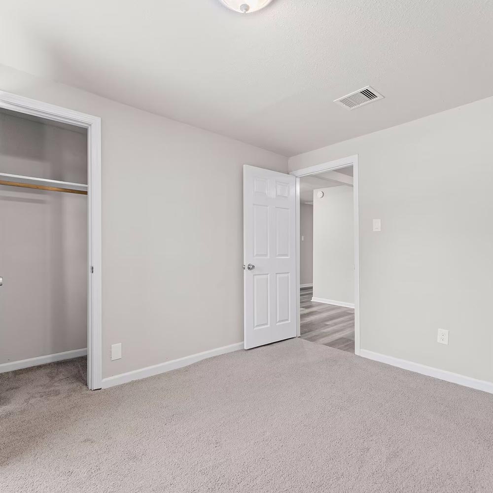 warehouse_0000s_0008_364721986_1304471127164989_720646068803105885_n