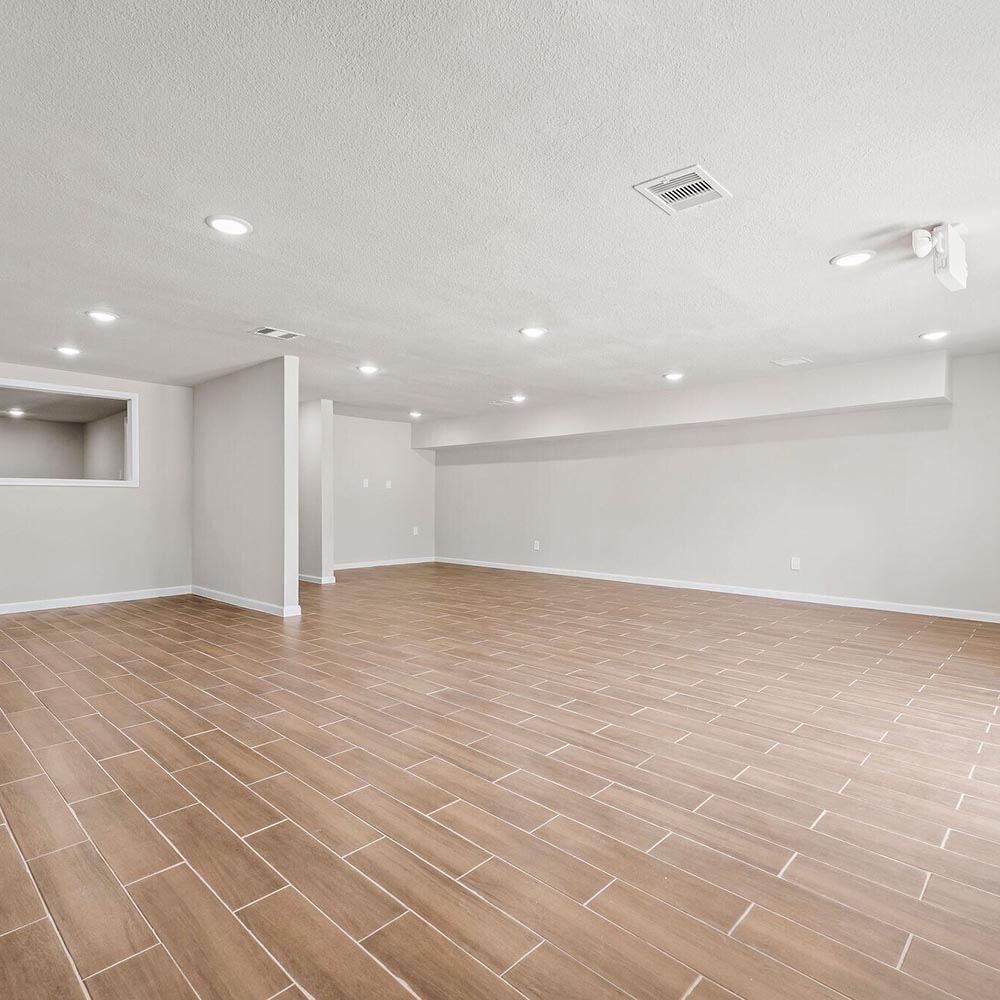 warehouse_0000s_0013_365111779_1304471530498282_962499199769026047_n