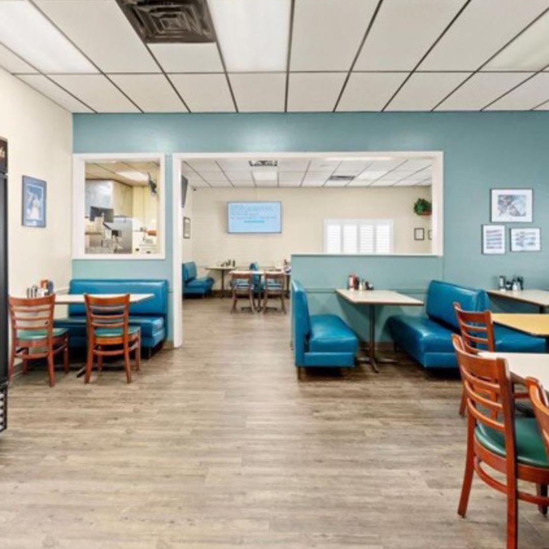 13 Oct nha hang_0000s_0000_350786481_214242161469279_4214498193178972246_n